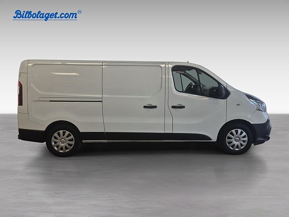 Renault Trafic 4 of 8