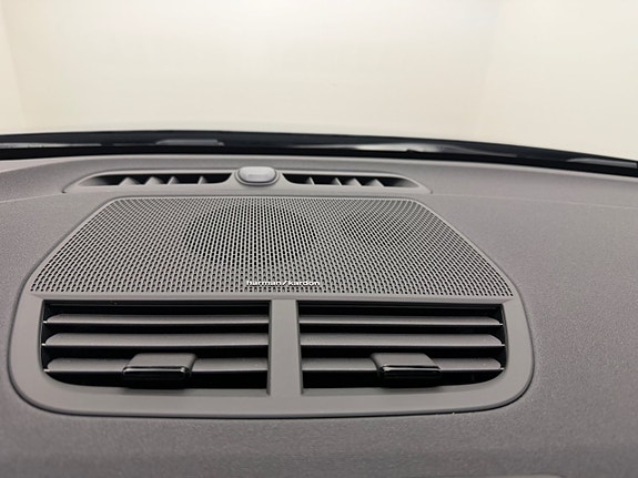 Polestar 2 13 of 26