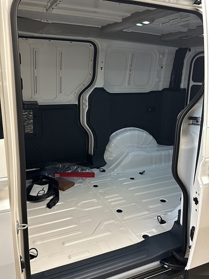 Kia PV5 12 of 14