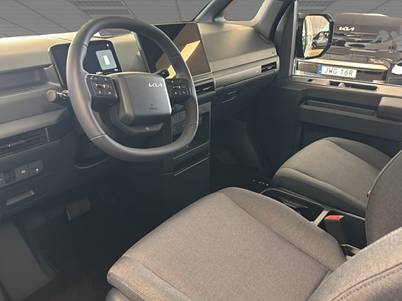 Kia PV5 8 of 14