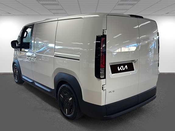 Kia PV5 7 of 14