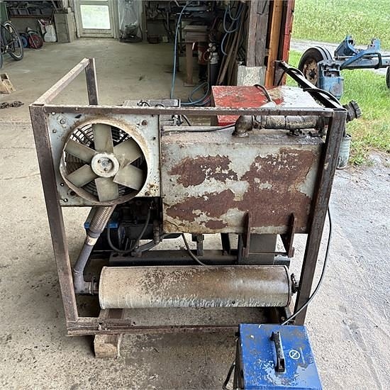Deutz F2L 1011F 7 of 8