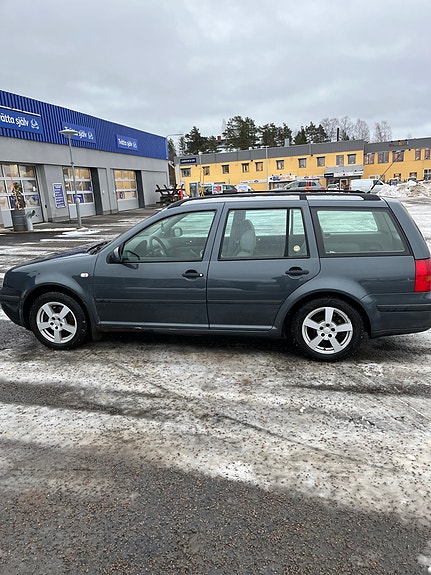 Volkswagen Golf IV 4 of 5