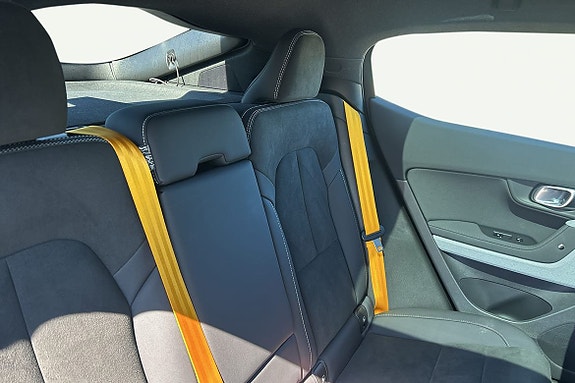 Polestar 2 16 of 17