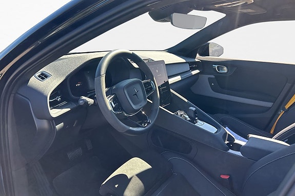 Polestar 2 12 of 17
