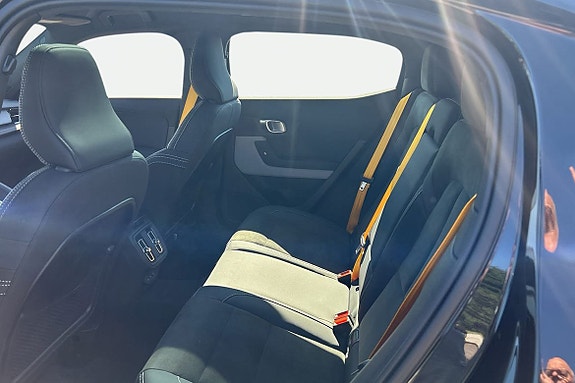 Polestar 2 13 of 17