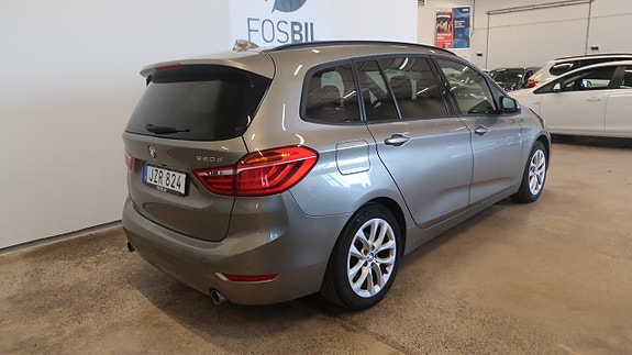 BMW 220d 4 of 18