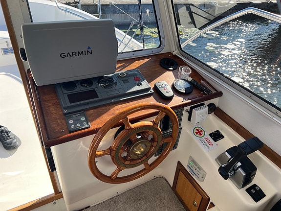Bella 800 Delphin -2001 | Yanmar diesel | Rak axel 9 of 12