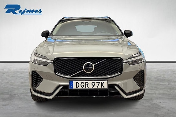 Volvo XC60 4 of 24