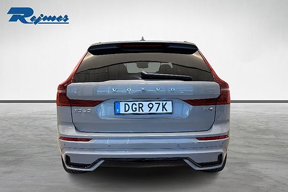 Volvo XC60 5 of 24