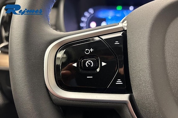Volvo XC90 19 of 24