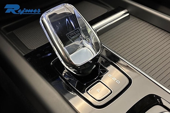 Volvo XC60 15 of 25