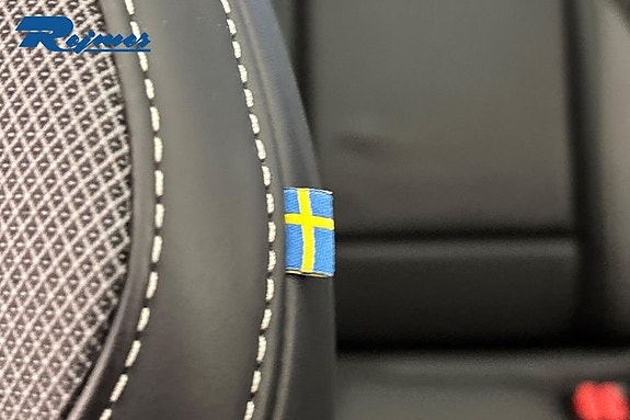 Volvo XC60 20 of 25