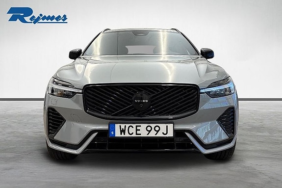 Volvo XC60 4 of 25