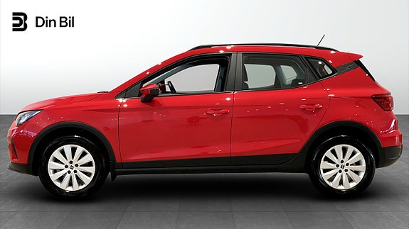 Seat Arona 2 of 5