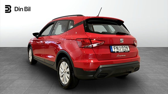 Seat Arona 3 of 5