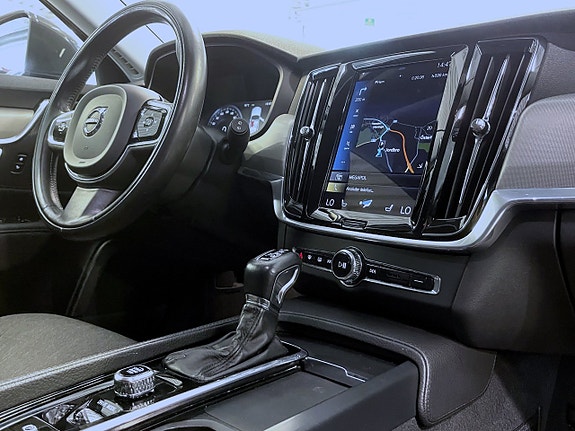 Volvo V90 16 of 21