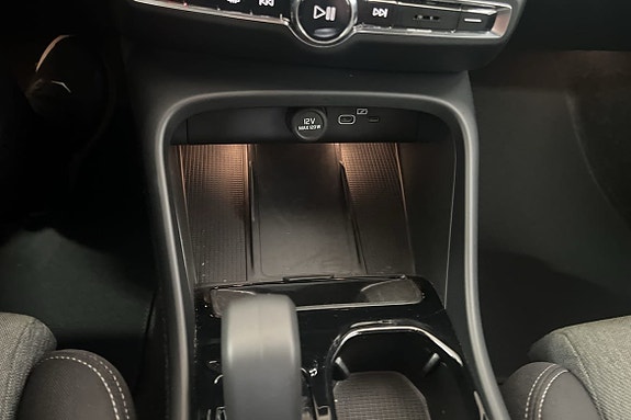 Volvo XC40 21 of 24