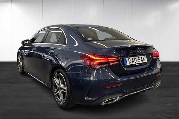 Mercedes-Benz A200 3 of 20