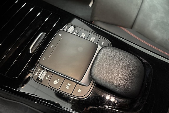 Mercedes-Benz A200 14 of 20