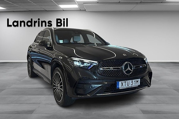 Mercedes-Benz GLC300 de 3 of 5