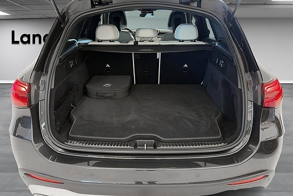 Mercedes-Benz GLC300 de 14 of 18