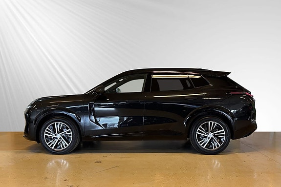 Lynk & Co 08 2 of 5