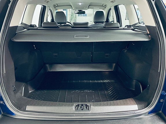 Ford Kuga 12 of 17