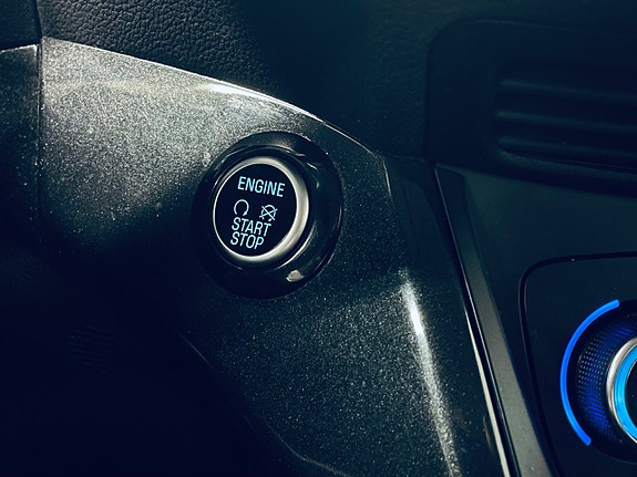 Ford Kuga 14 of 17