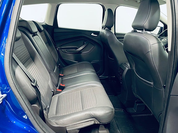 Ford Kuga 11 of 17