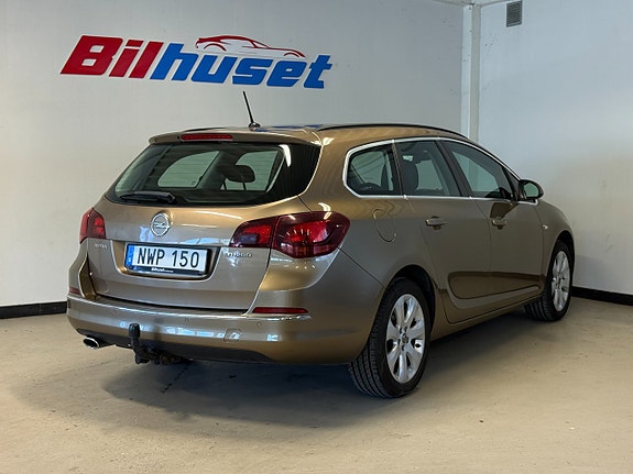 Opel Astra 3 of 5