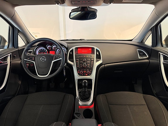 Opel Astra 5 of 5