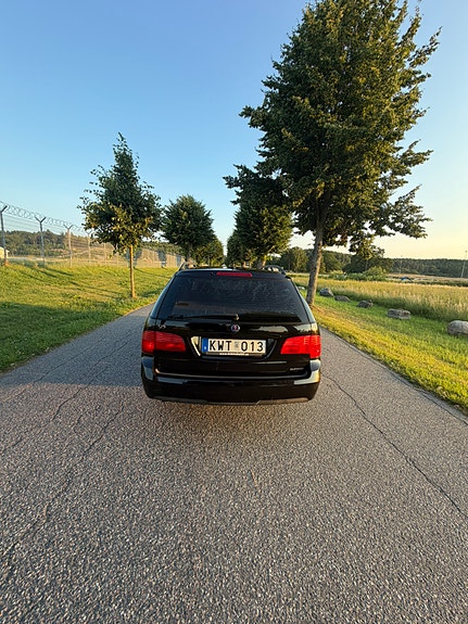 Saab 9-5 2 of 12