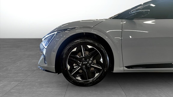 Kia EV6 10 of 12