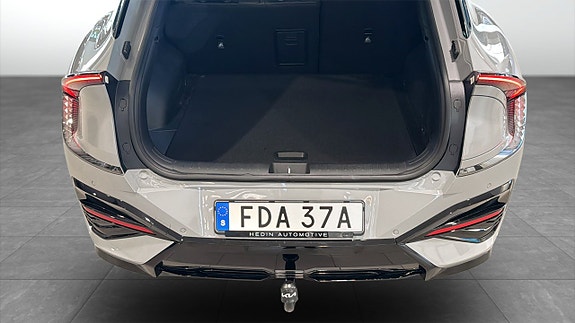 Kia EV6 11 of 12