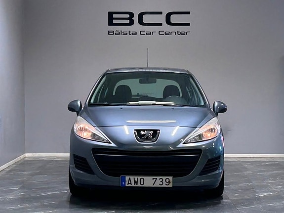 Peugeot 207 2 of 5