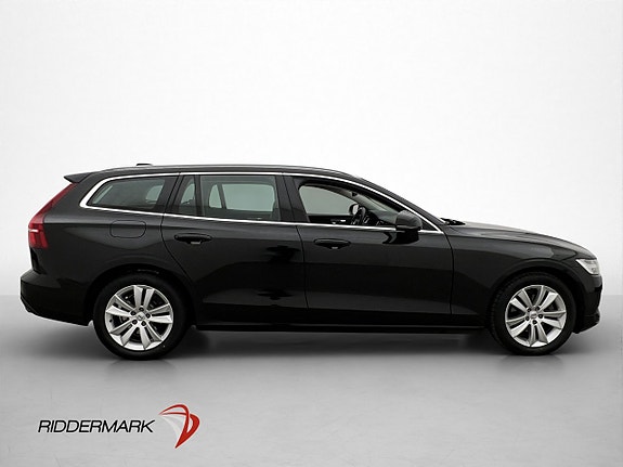 Volvo V60 9 of 30