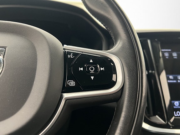 Volvo V60 16 of 30
