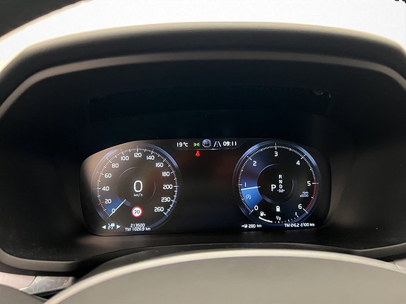 Volvo V60 15 of 30