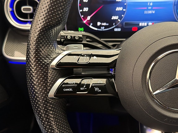 Mercedes-Benz C300 17 of 30