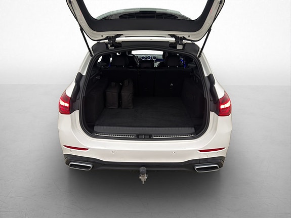 Mercedes-Benz C300 28 of 30