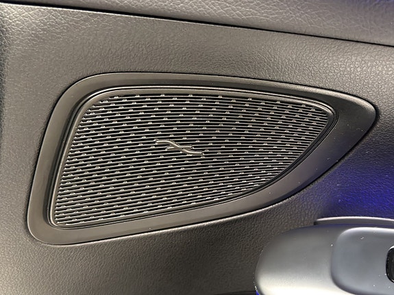 Mercedes-Benz C300 15 of 30