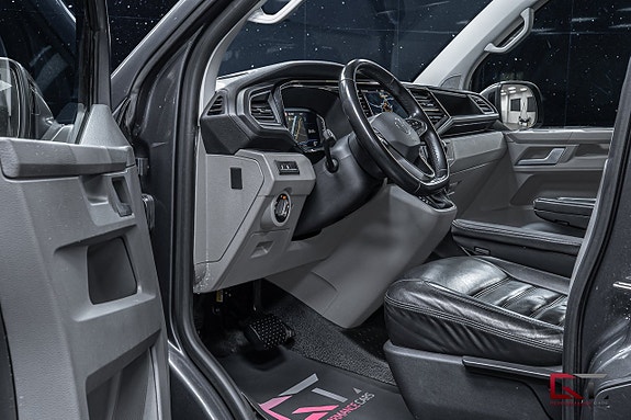 Volkswagen Transporter 9 of 19