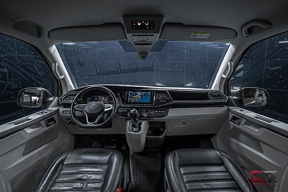 Volkswagen Transporter 14 of 19