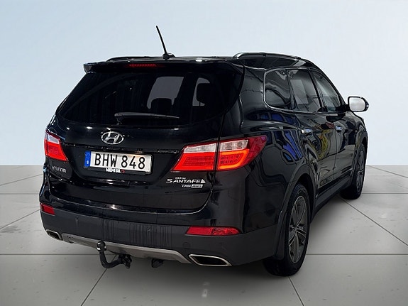 Hyundai Grand Santa Fe 6 of 25