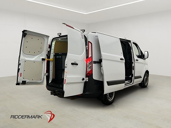 Ford Transit Custom 10 of 27
