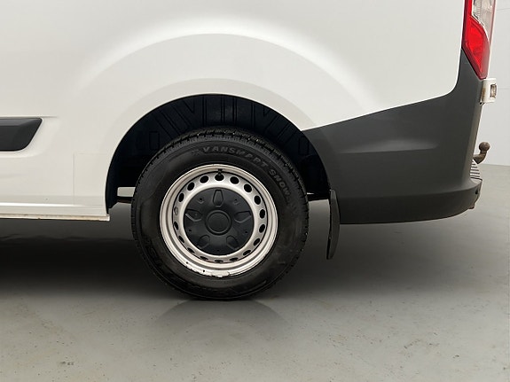 Ford Transit Custom 25 of 27