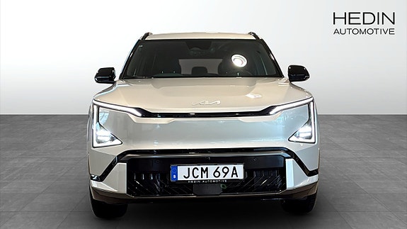Kia EV5 8 of 9