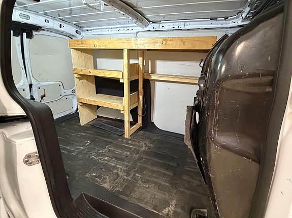 Ford Transit 23 of 25
