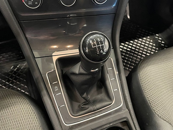 Volkswagen Golf I 16 of 19